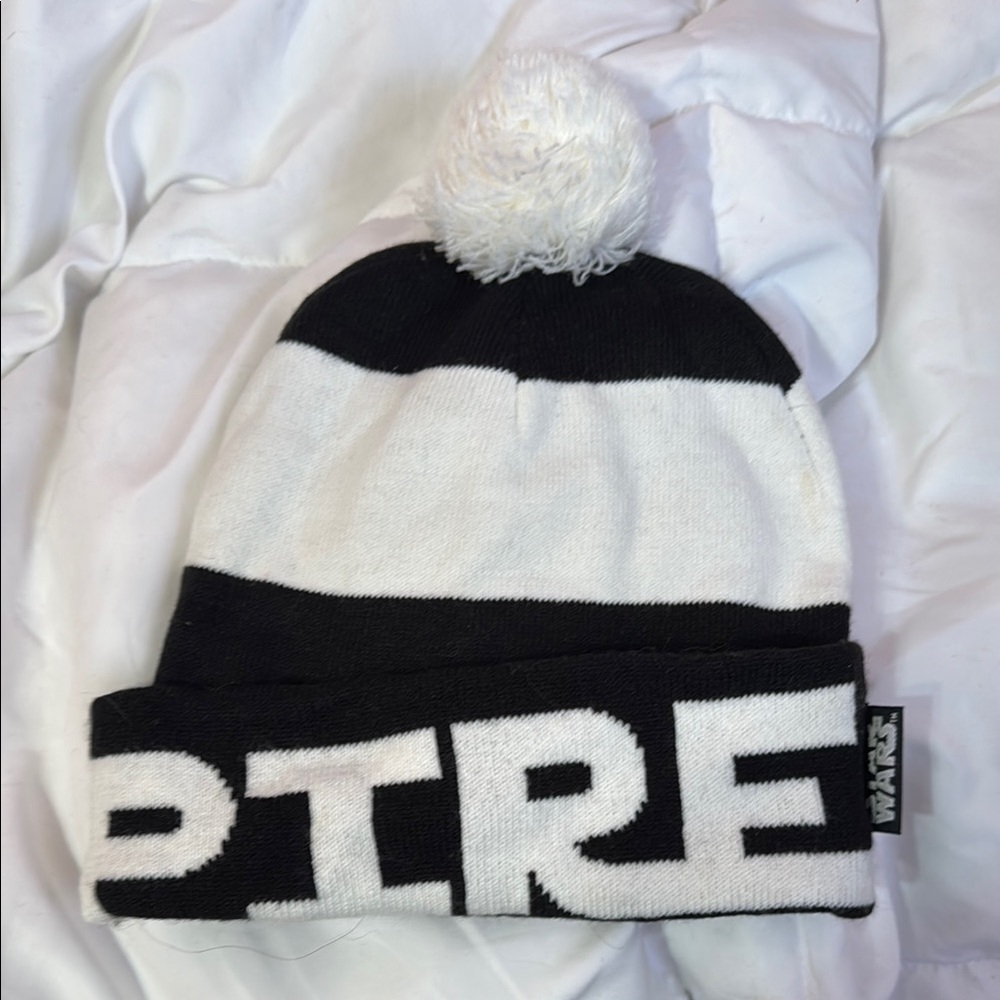 Black and White Pom-Pom Beanie
